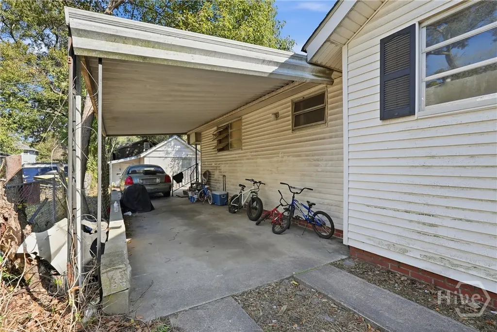 2228 New York Avenue Savannah GA 31404