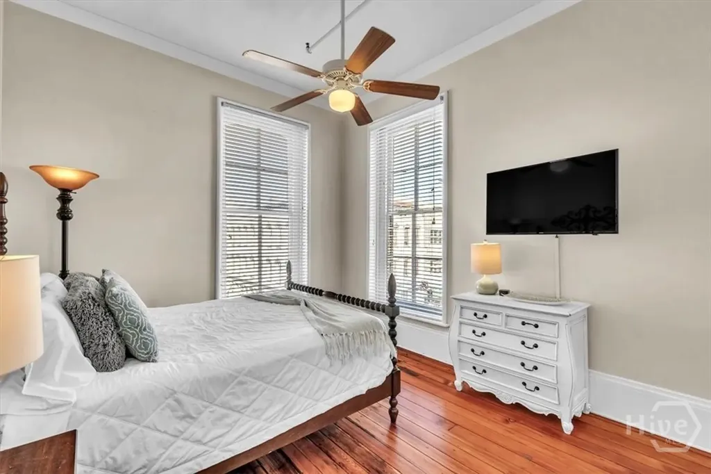 105 Whitaker Street Savannah GA 31401