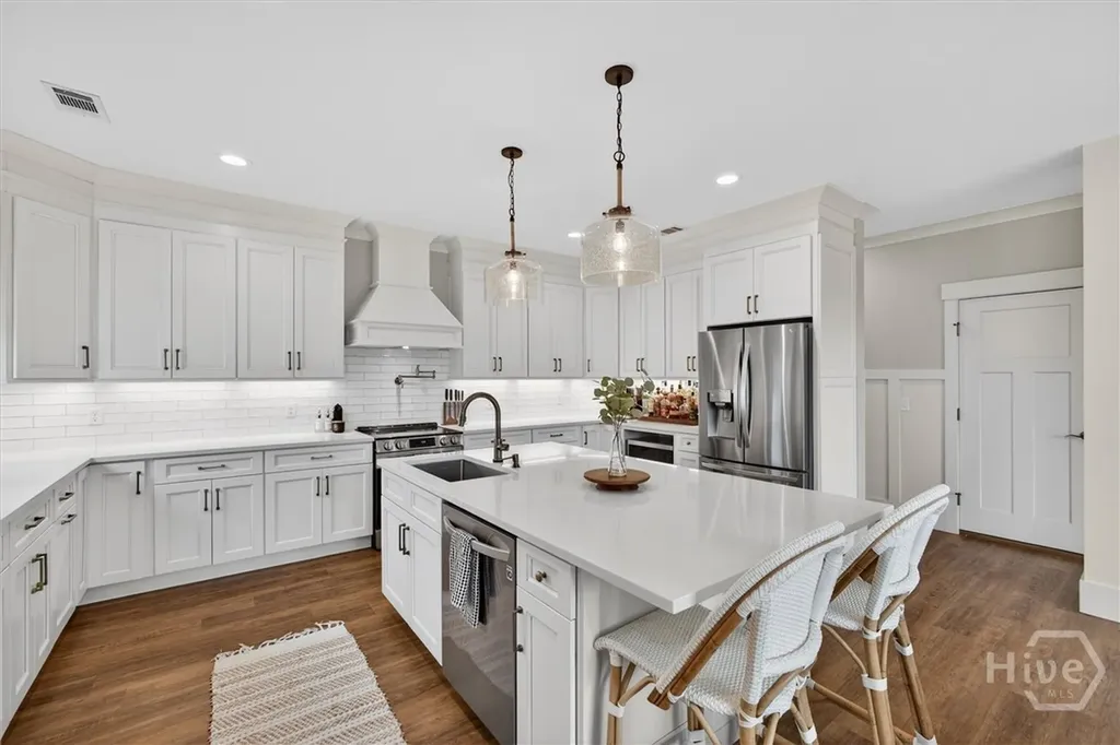 122 North Street Savannah GA 31410