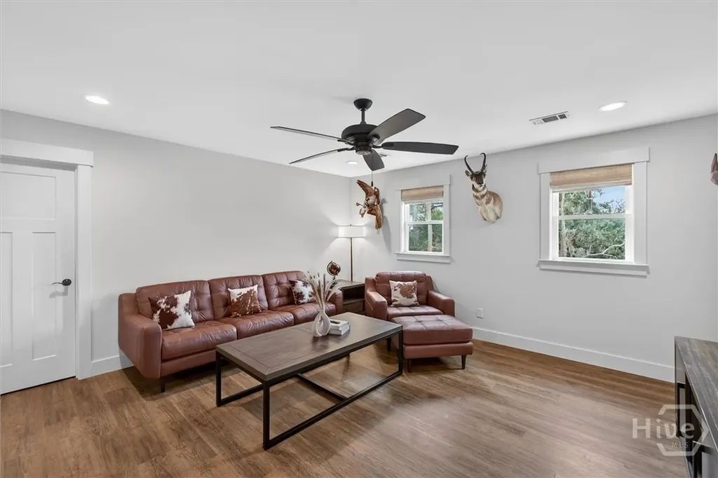 122 North Street Savannah GA 31410