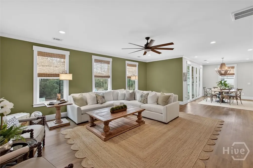 122 North Street Savannah GA 31410