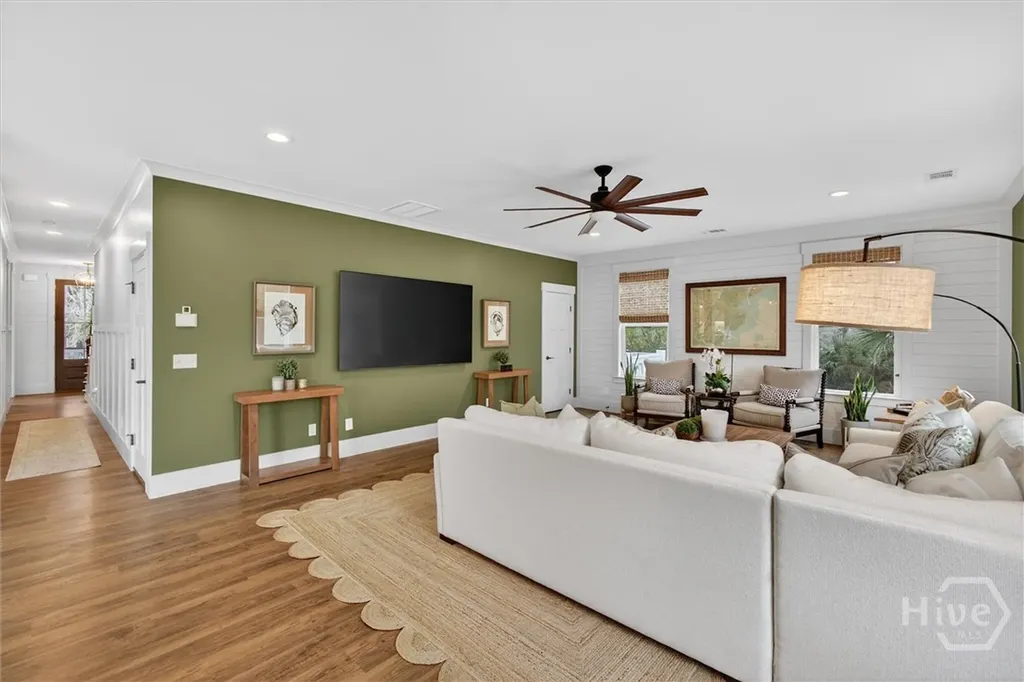 122 North Street Savannah GA 31410