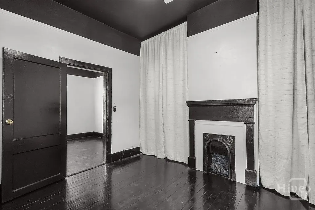 2221 Harden Street Savannah GA 31415