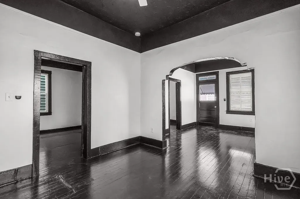 2221 Harden Street Savannah GA 31415