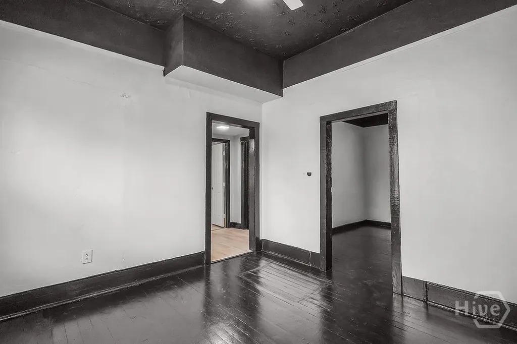 2221 Harden Street Savannah GA 31415
