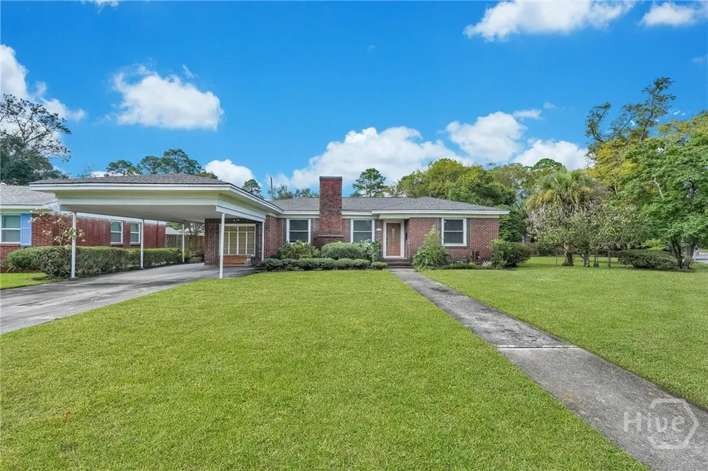 501 E 55th Street Savannah GA 31405