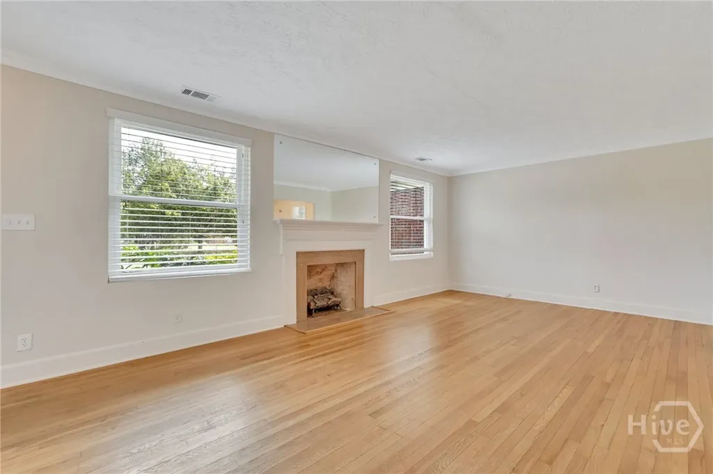 501 E 55th Street Savannah GA 31405