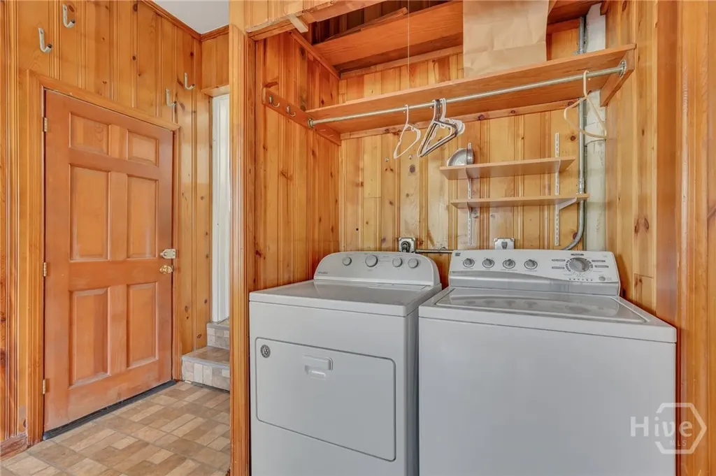 501 E 55th Street Savannah GA 31405