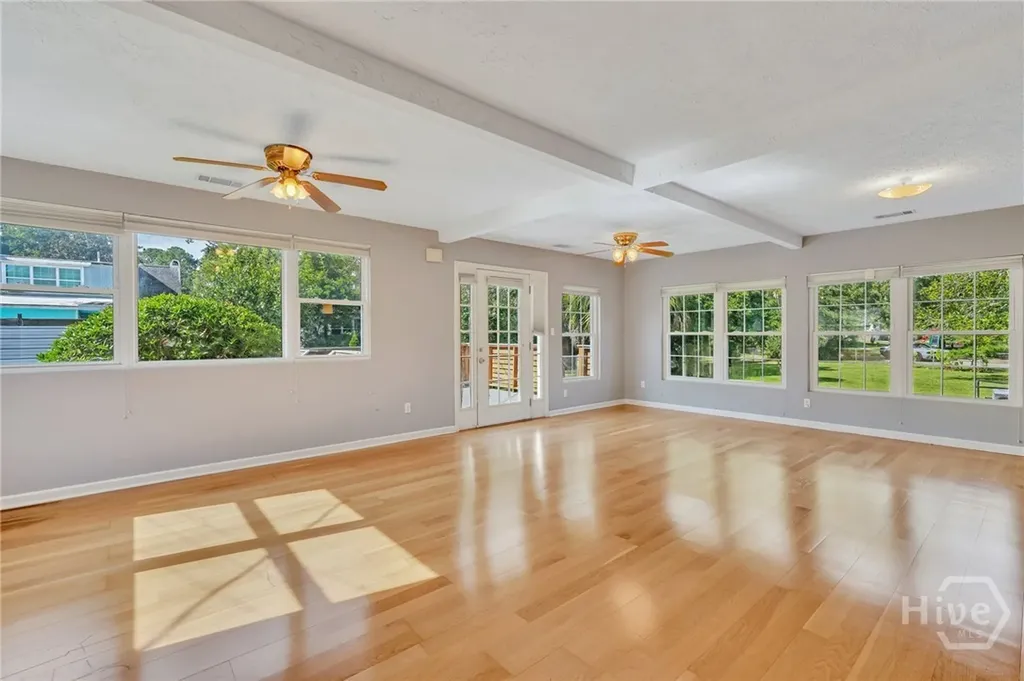 501 E 55th Street Savannah GA 31405