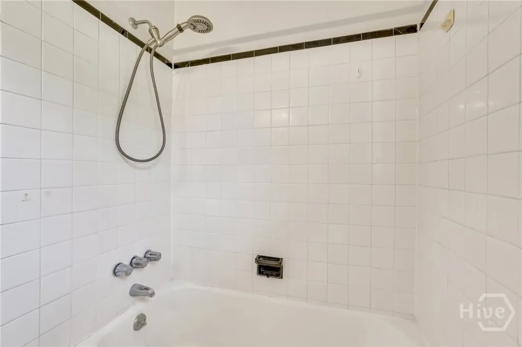 501 E 55th Street Savannah GA 31405