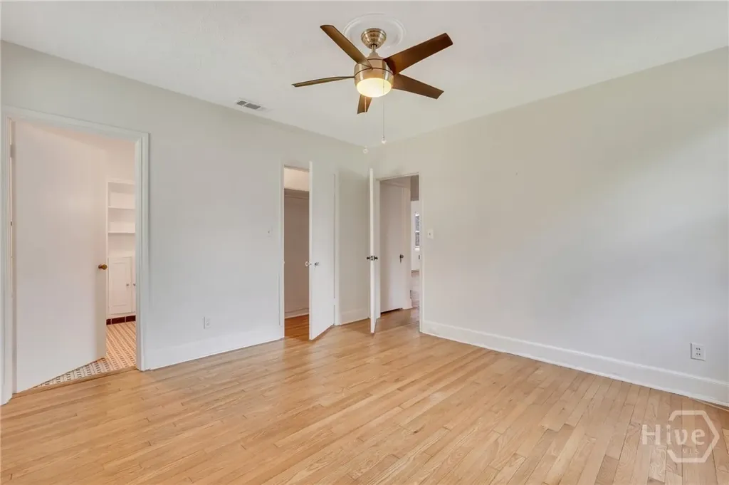 501 E 55th Street Savannah GA 31405