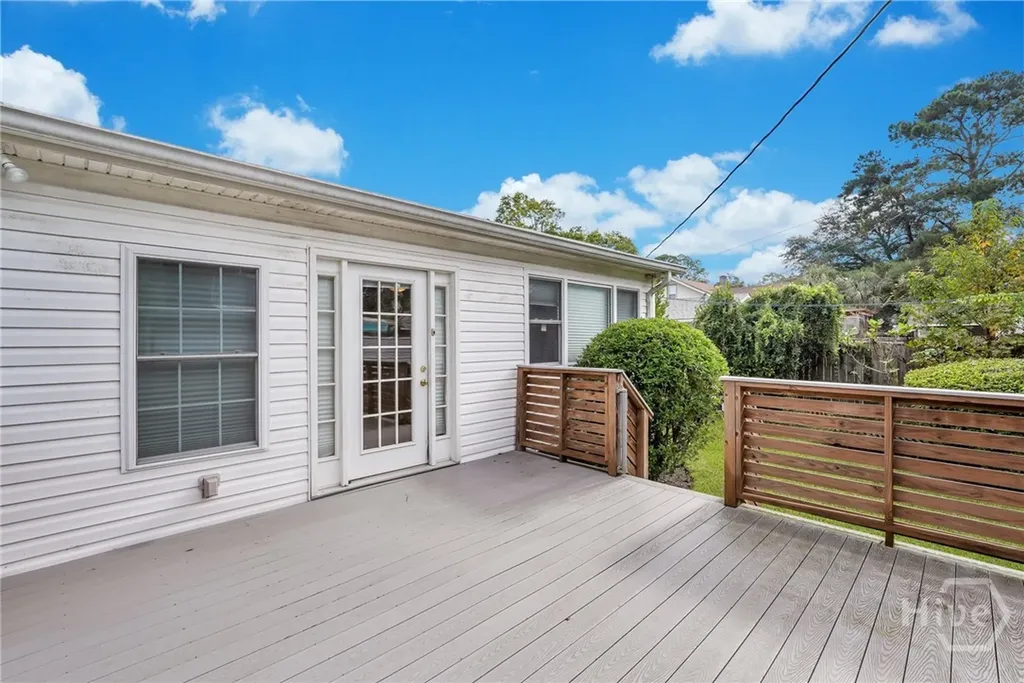501 E 55th Street Savannah GA 31405
