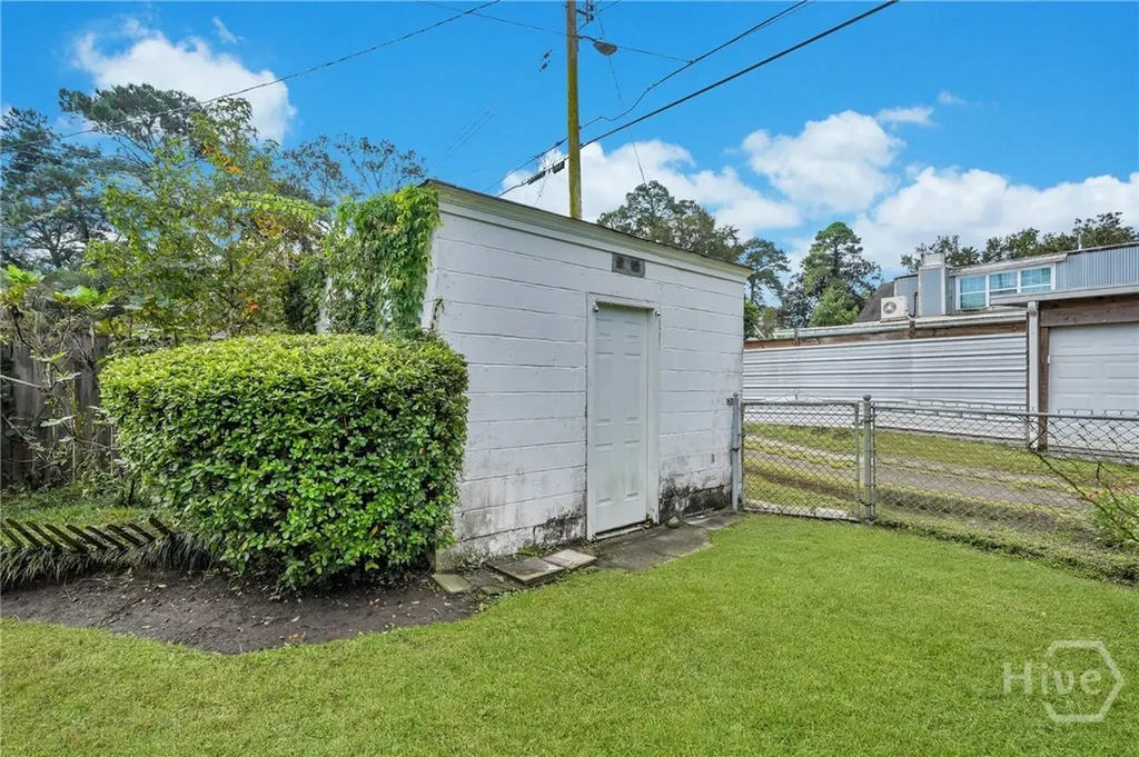 501 E 55th Street Savannah GA 31405