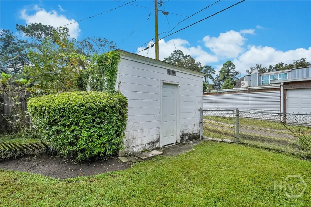 501 E 55th Street Savannah GA 31405