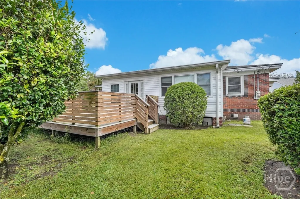 501 E 55th Street Savannah GA 31405