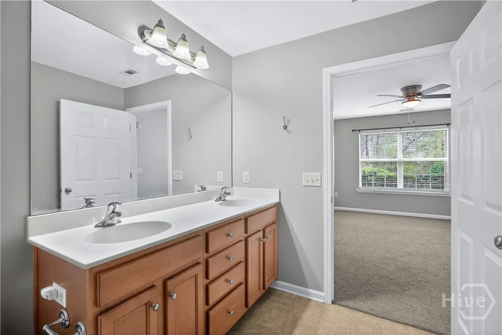 17 Rivermoor Court Savannah GA 31407