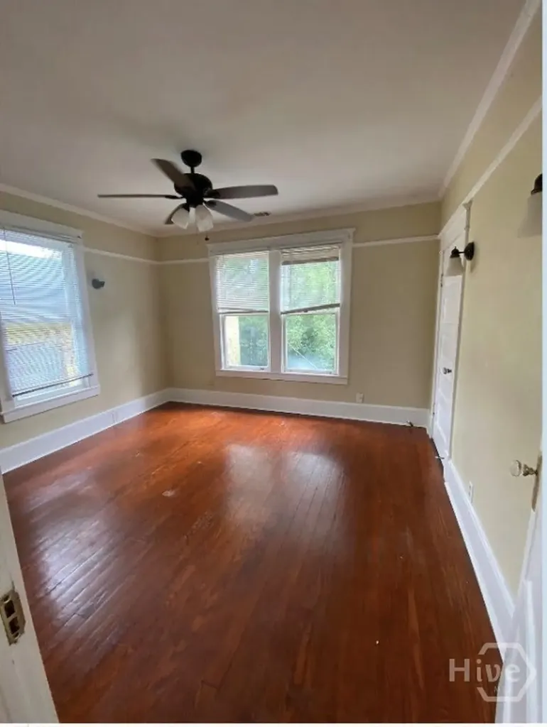 1115 E 32nd Street Savannah GA 31404