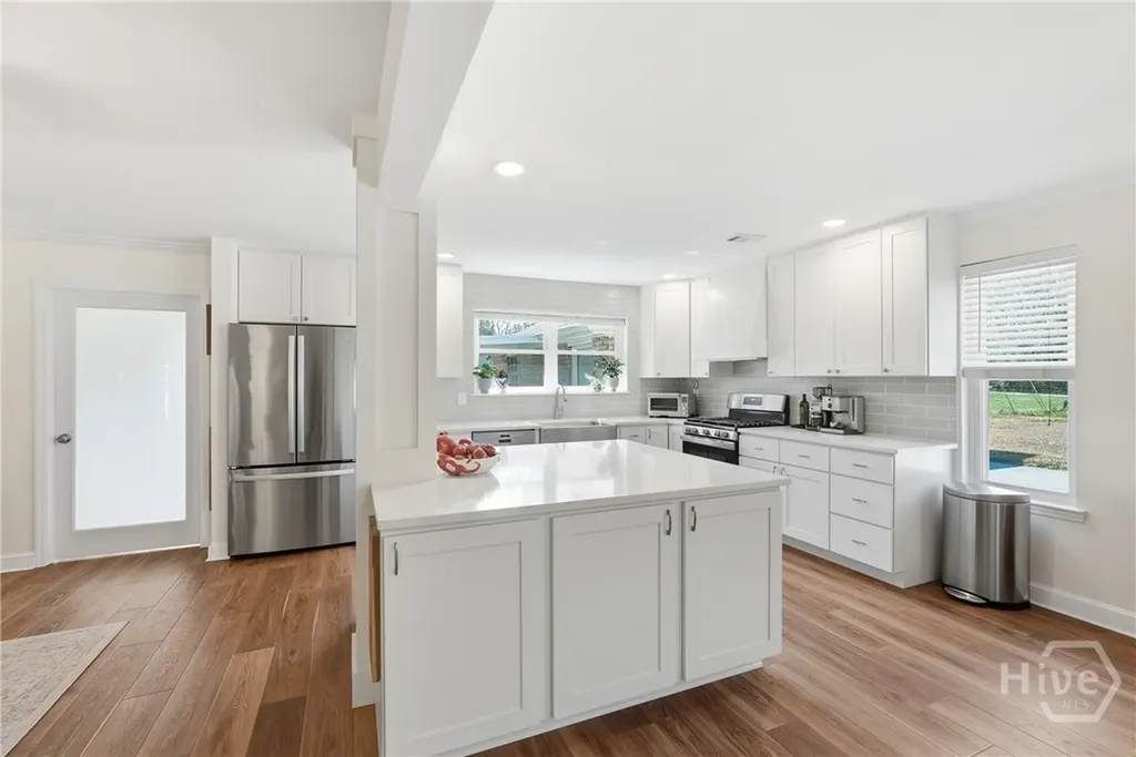 201 Groveland Circle Savannah GA 31405