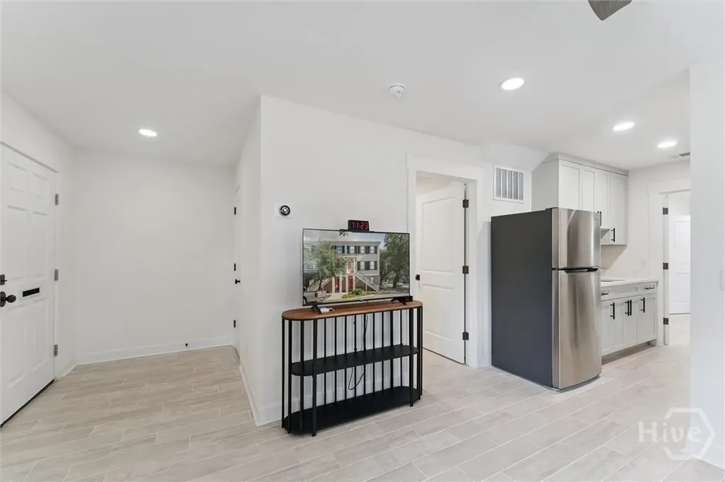 554 E Mcdonough Street Savannah GA 31401