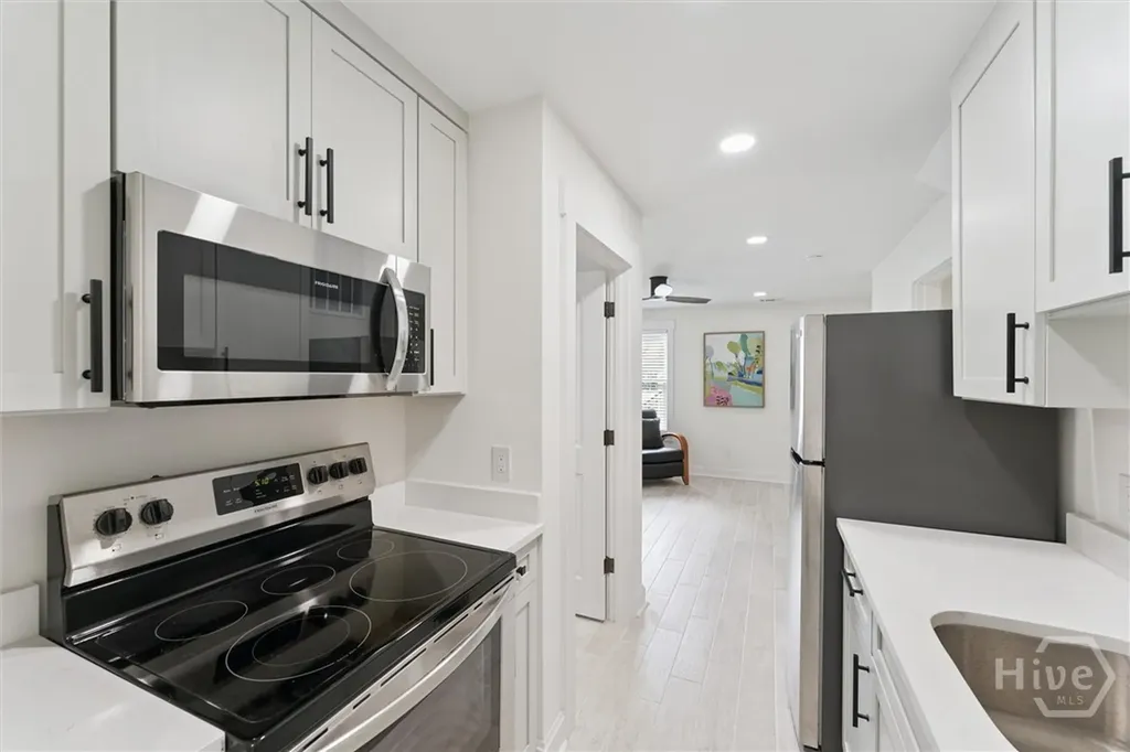 554 E Mcdonough Street Savannah GA 31401