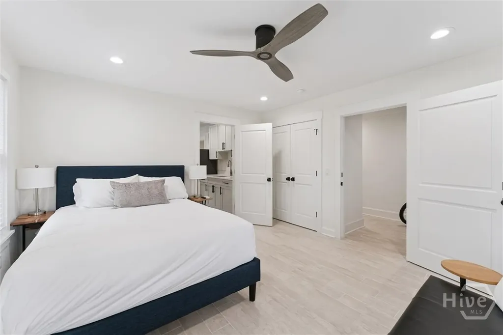 554 E Mcdonough Street Savannah GA 31401