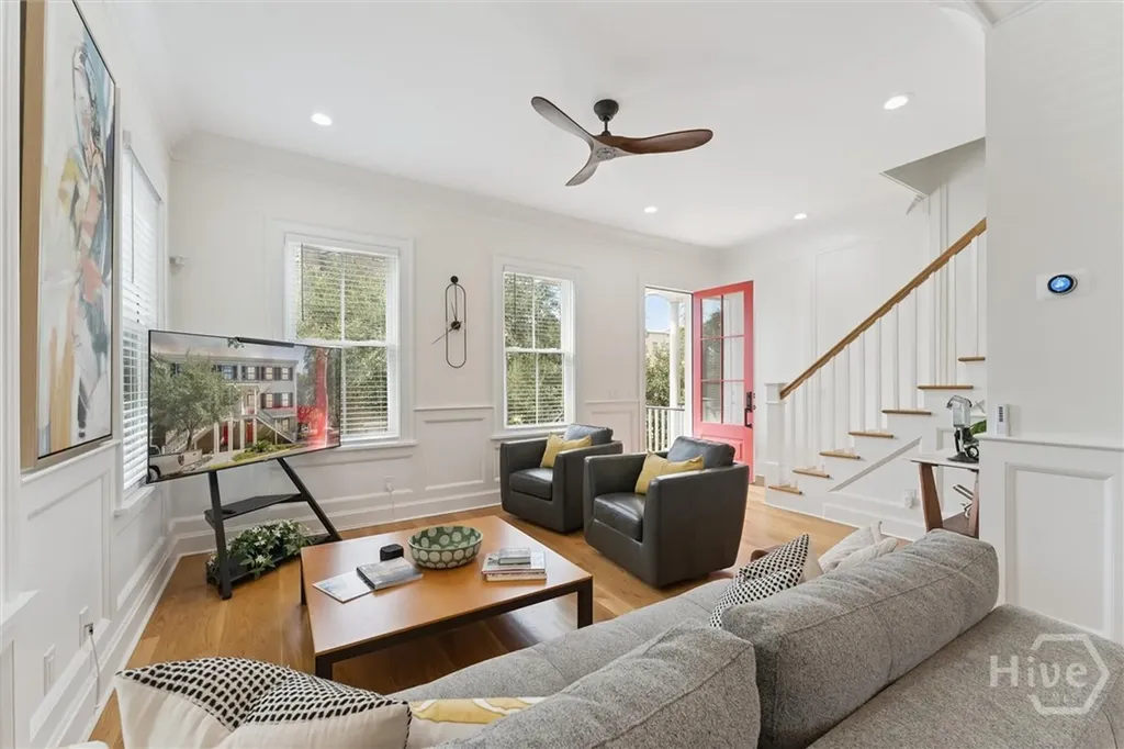 554 E Mcdonough Street Savannah GA 31401