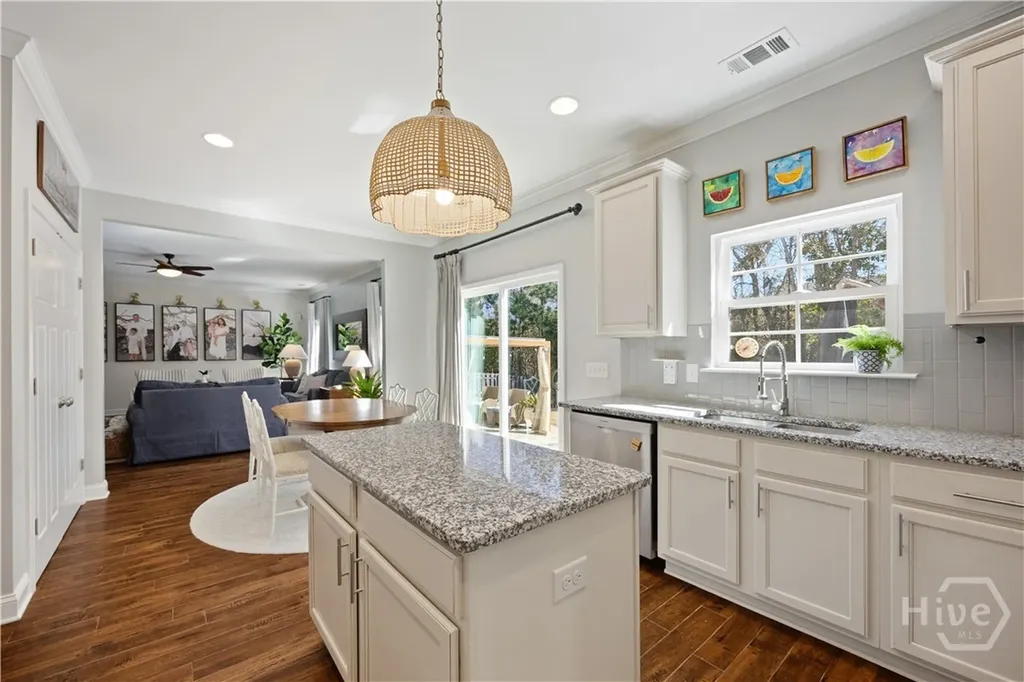 86 Waverly Lane Richmond Hill GA 31324