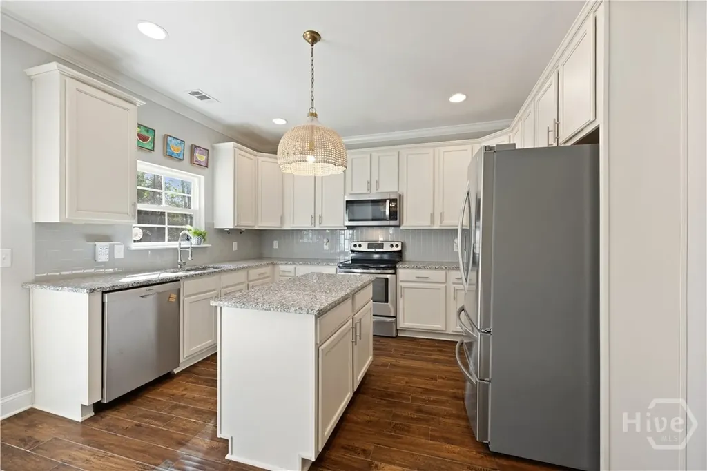 86 Waverly Lane Richmond Hill GA 31324