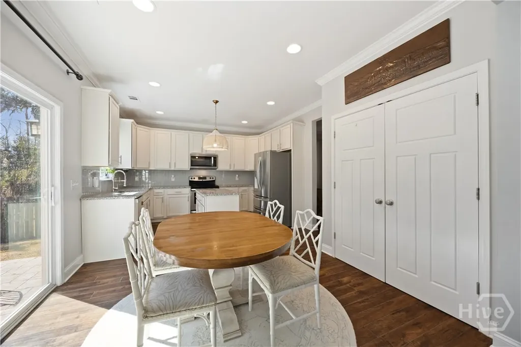 86 Waverly Lane Richmond Hill GA 31324