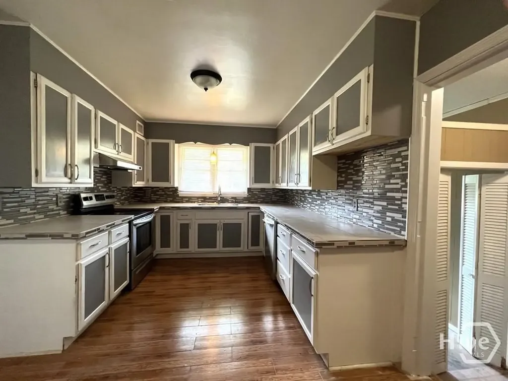 311 N Mcdonald Street Ludowici GA 31316