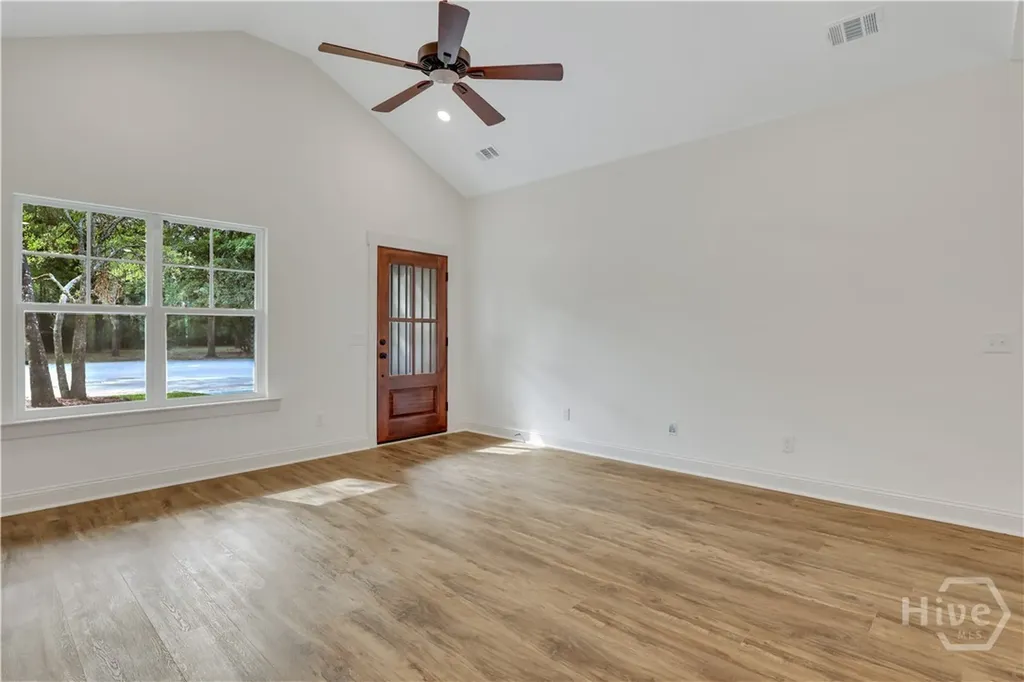 117 B Whitehall Avenue Rincon GA 31326