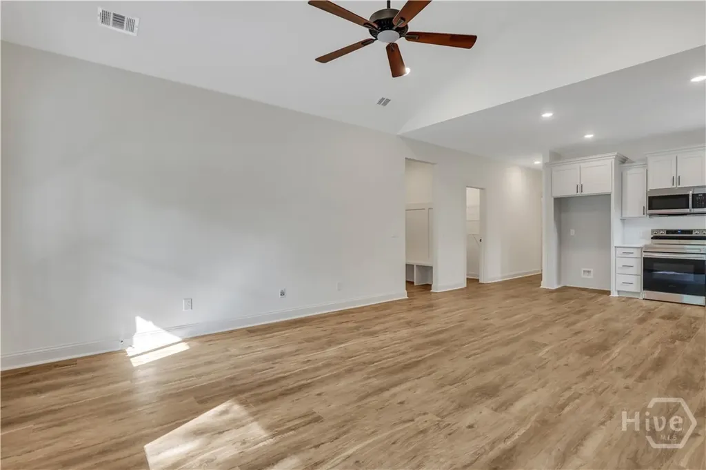 117 B Whitehall Avenue Rincon GA 31326