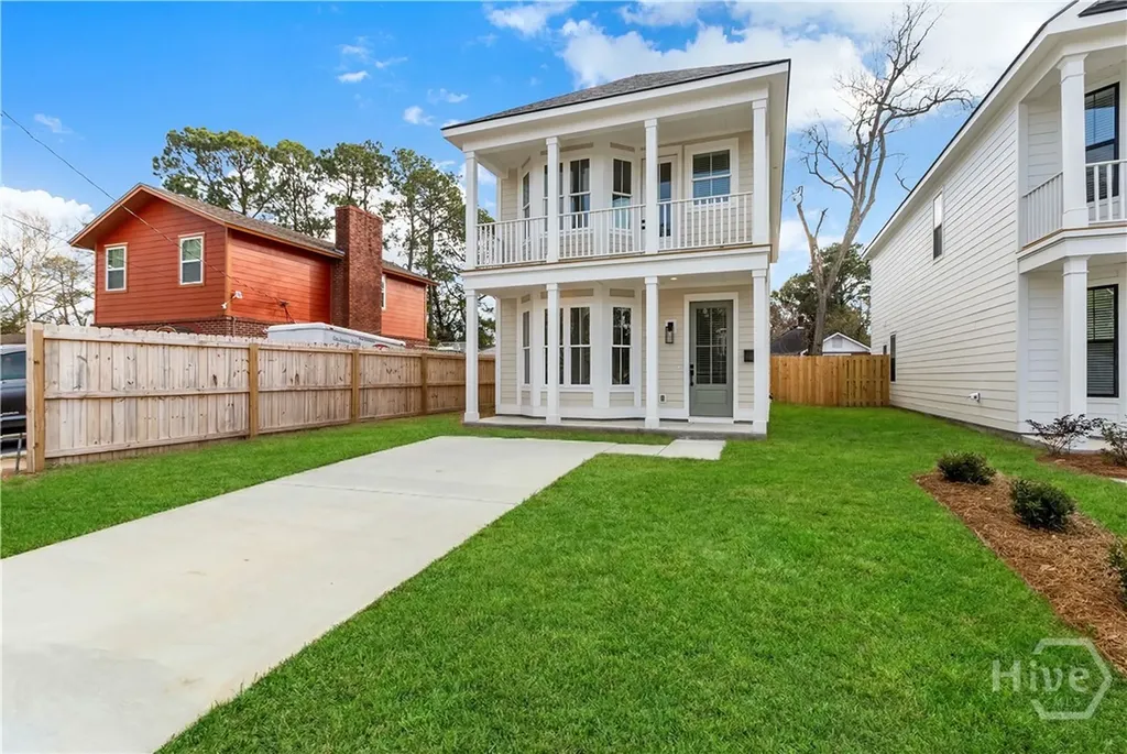 1211 E 34th Street Savannah GA 31404