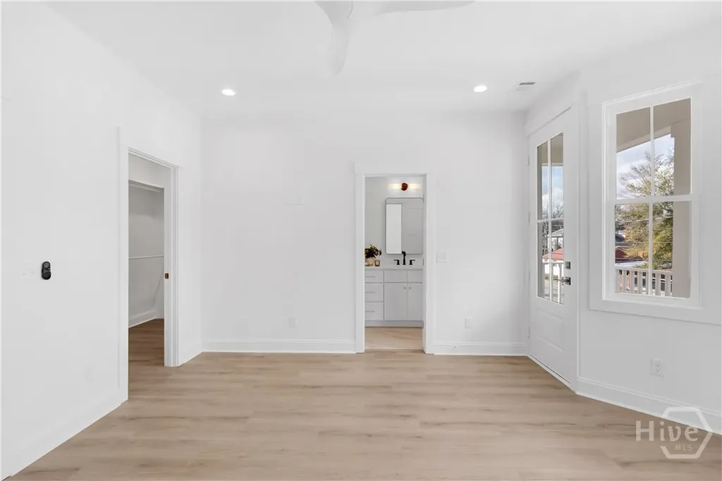 1211 E 34th Street Savannah GA 31404