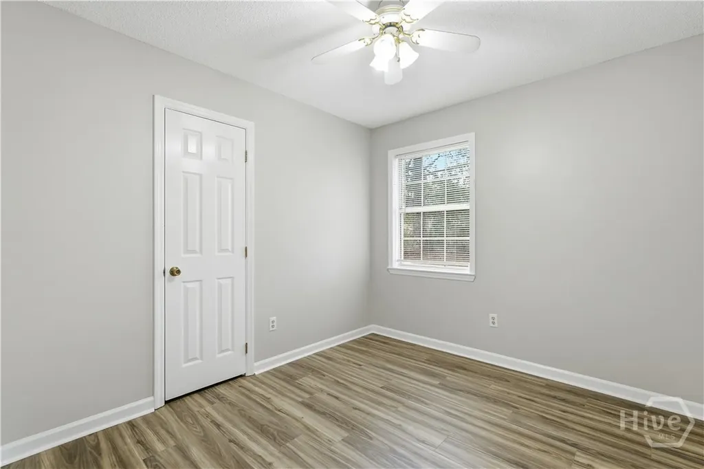 735 Kadi Lane Hinesville GA 31313