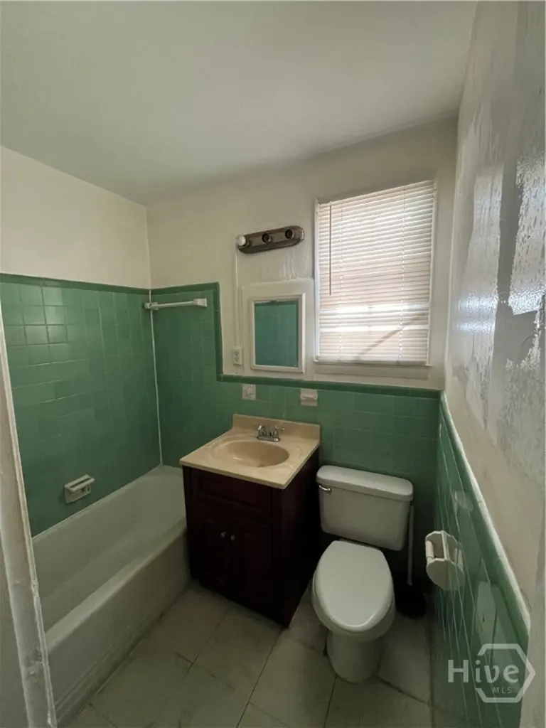 1113-1115 E 55th Street Savannah GA 31404