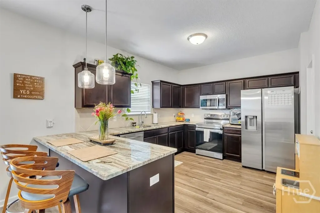 276 Bright Leaf Circle Hinesville GA 31313