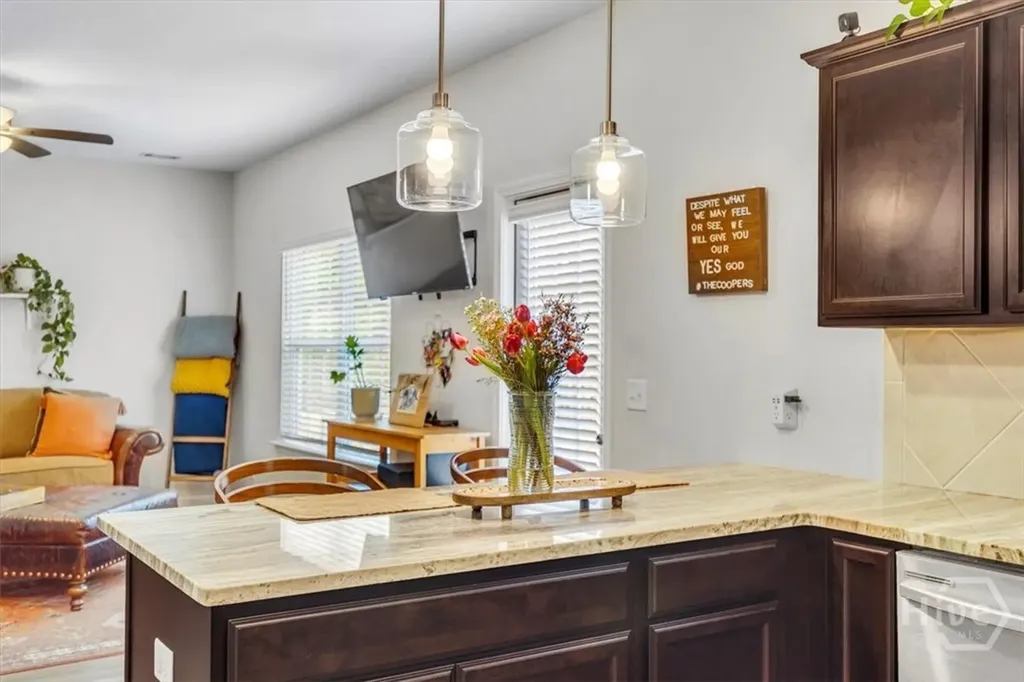 276 Bright Leaf Circle Hinesville GA 31313