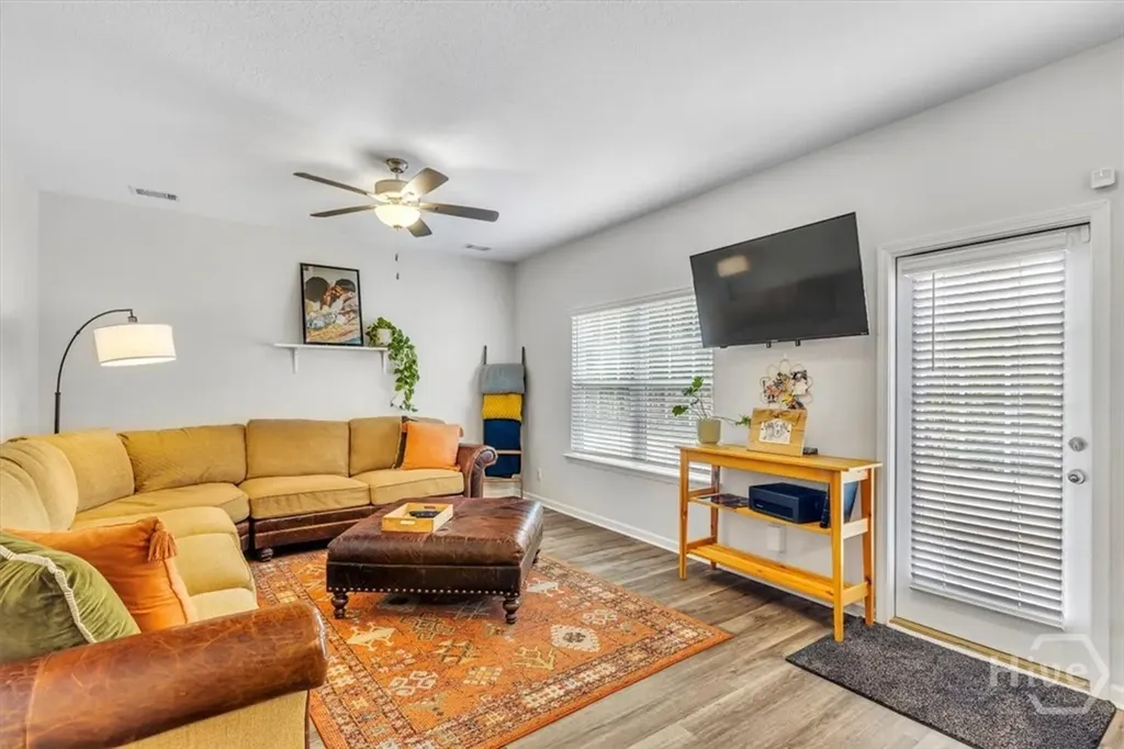 276 Bright Leaf Circle Hinesville GA 31313