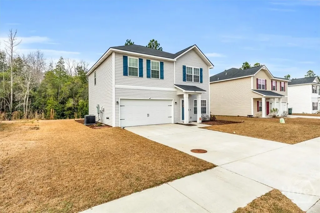 276 Bright Leaf Circle Hinesville GA 31313