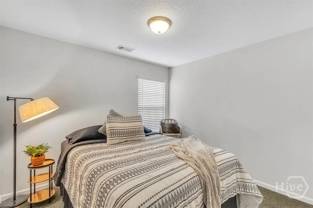 276 Bright Leaf Circle Hinesville GA 31313