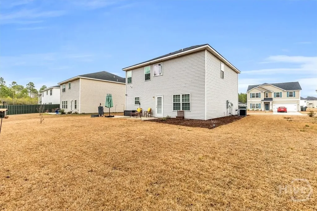 276 Bright Leaf Circle Hinesville GA 31313