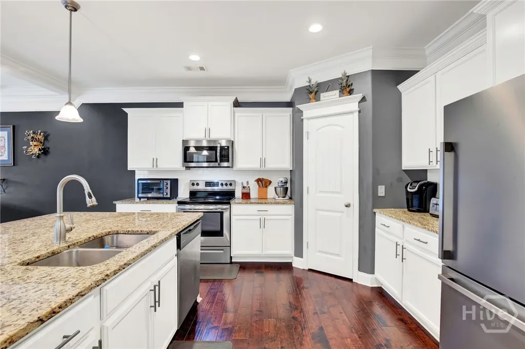 100 Wicklow Drive Richmond Hill GA 31324