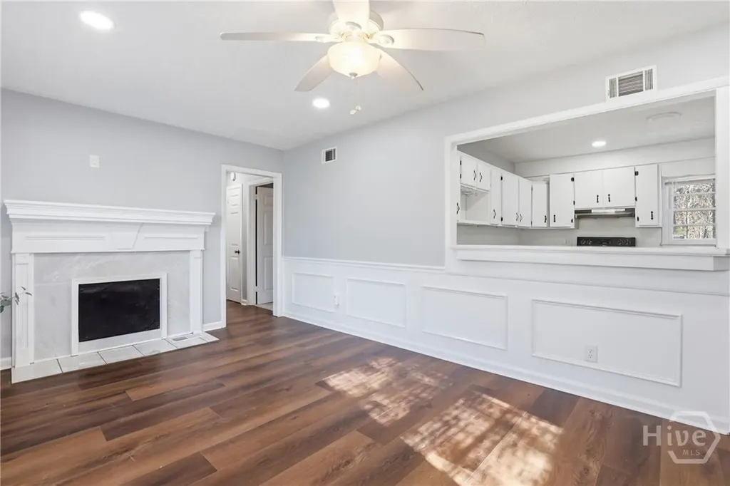 1710 E 59th Street Savannah GA 31404