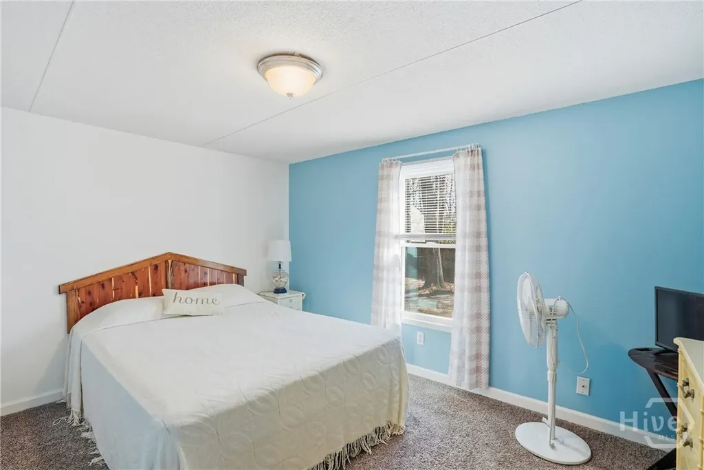 124 Edgewater Drive Bloomingdale GA 31302