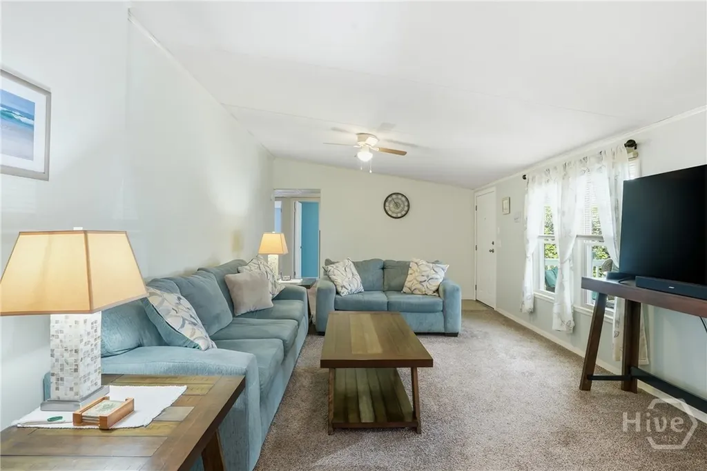 124 Edgewater Drive Bloomingdale GA 31302