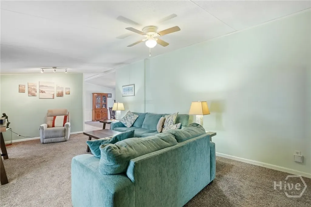 124 Edgewater Drive Bloomingdale GA 31302