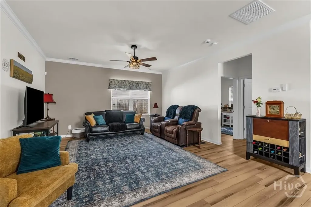 2 Crest View Circle Pooler GA 31322