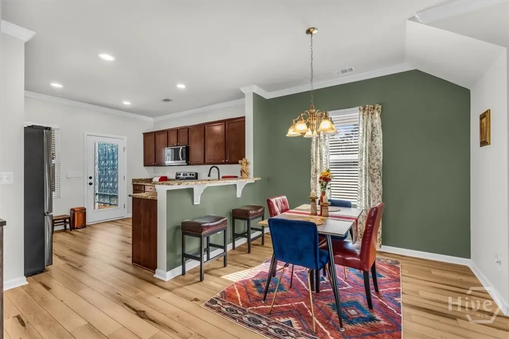 2 Crest View Circle Pooler GA 31322