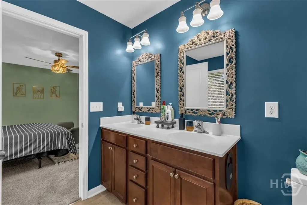 2 Crest View Circle Pooler GA 31322